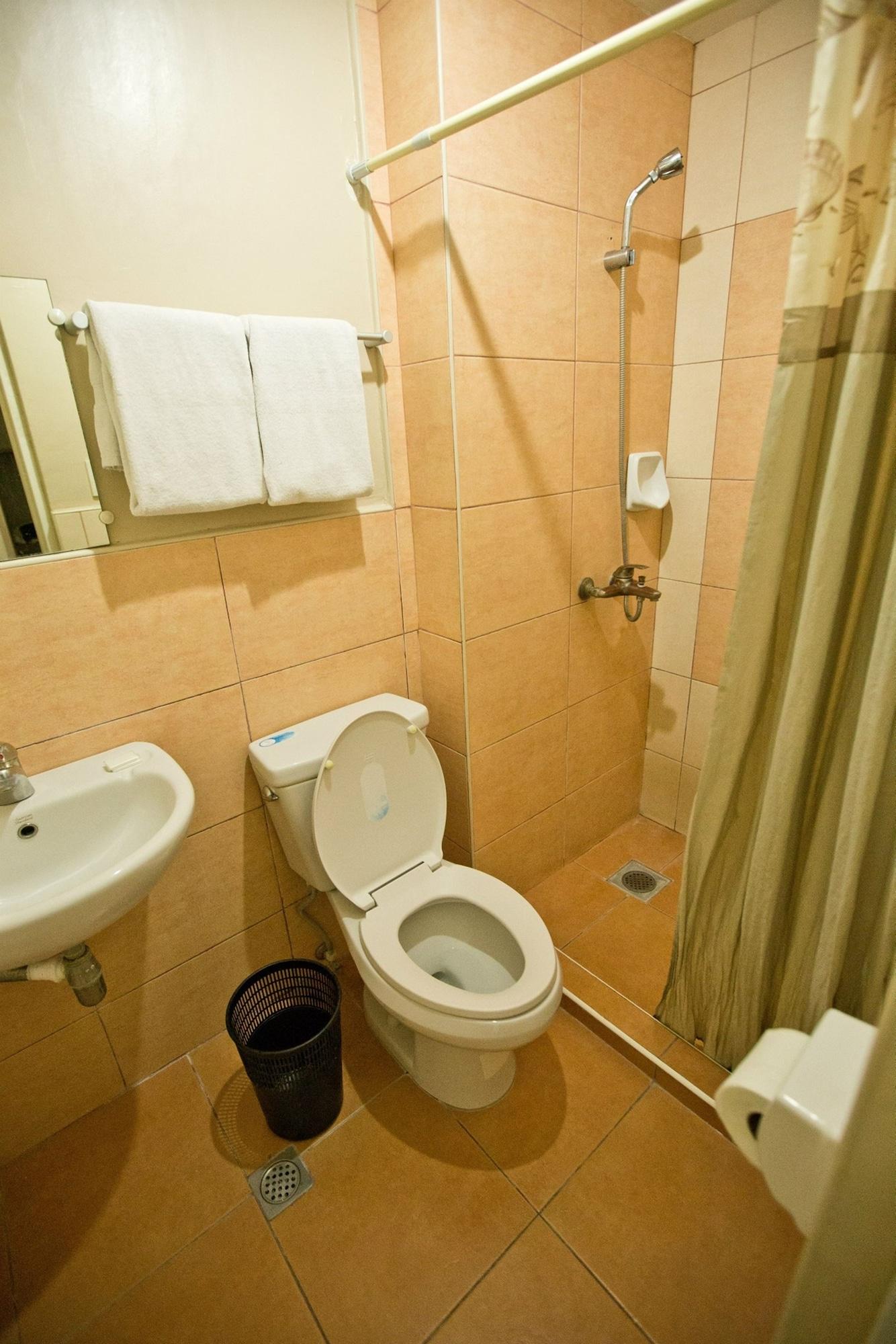 Travelbee Fuente Inn Cebu Ngoại thất bức ảnh