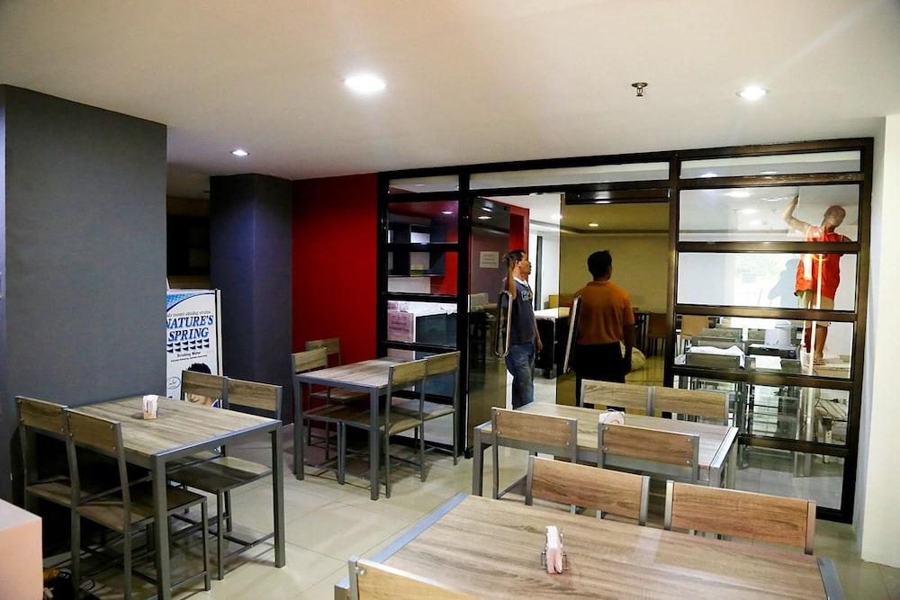 Travelbee Fuente Inn Cebu Ngoại thất bức ảnh